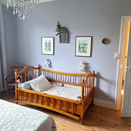 Maison De Famille A مييو